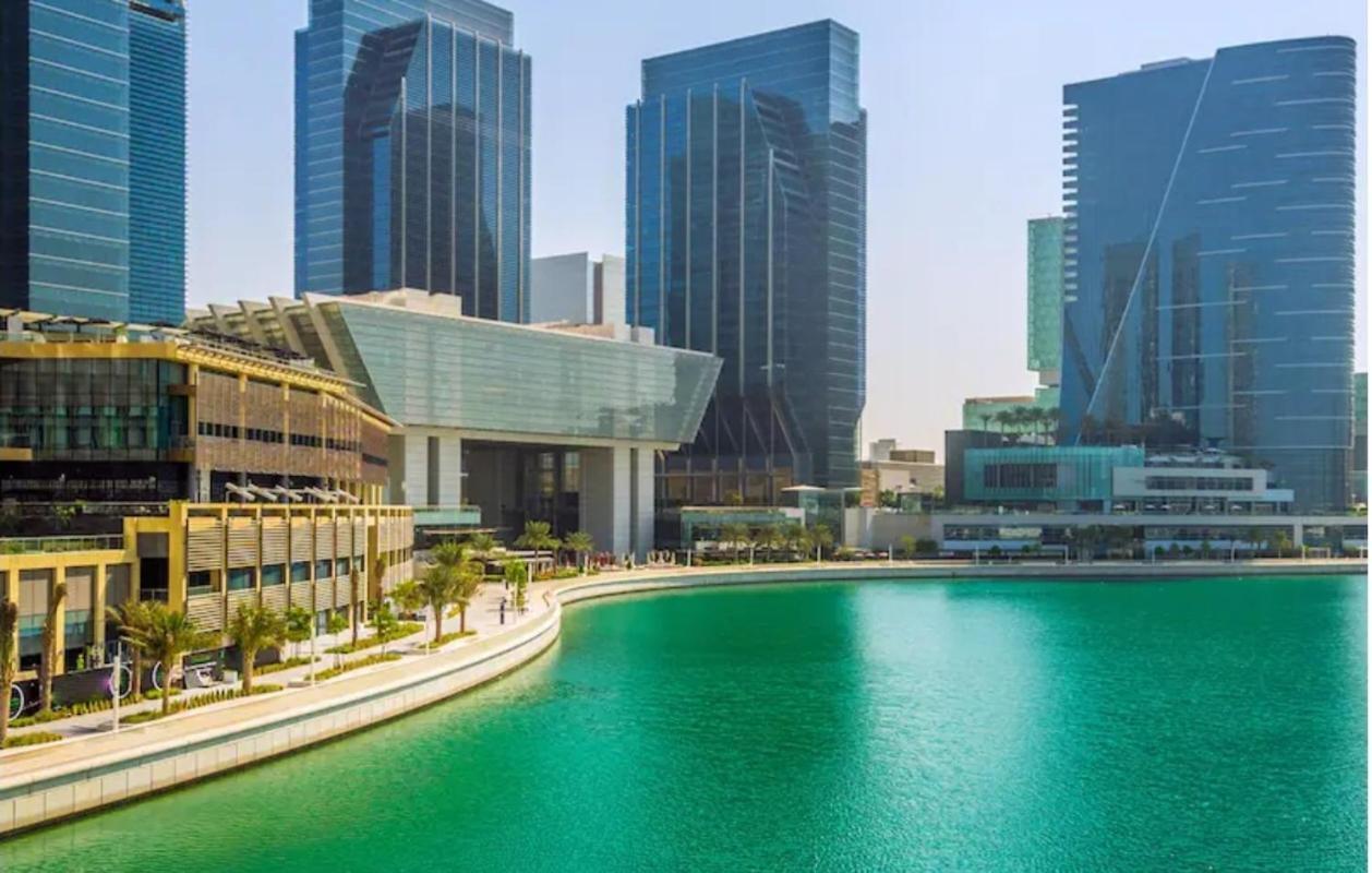 Corniche Street - Superb Lovely Room Abu Dhabi Eksteriør billede
