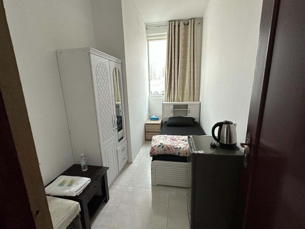 Corniche Street - Superb Lovely Room Abu Dhabi Eksteriør billede